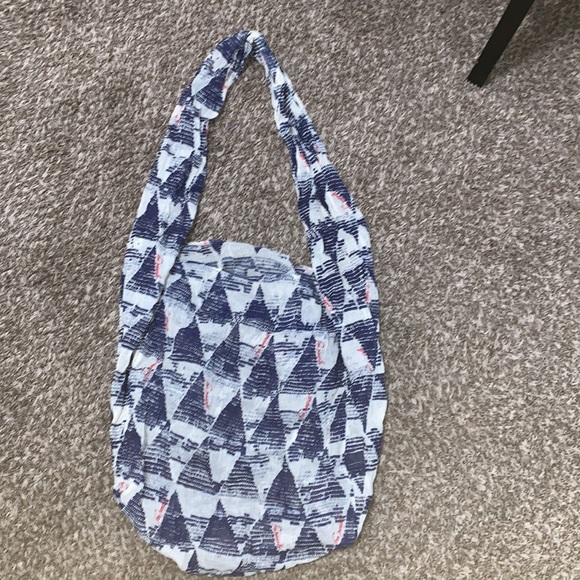 Free People Reusable Bag Muslin Graphic Print Hobo One Strap - Picture 3 of 3